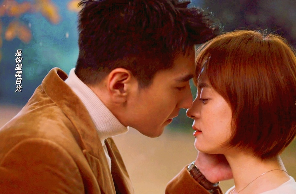 孙俪cos小丑女与赵又廷吻戏剧照曝光邓超怎么都不戴口罩