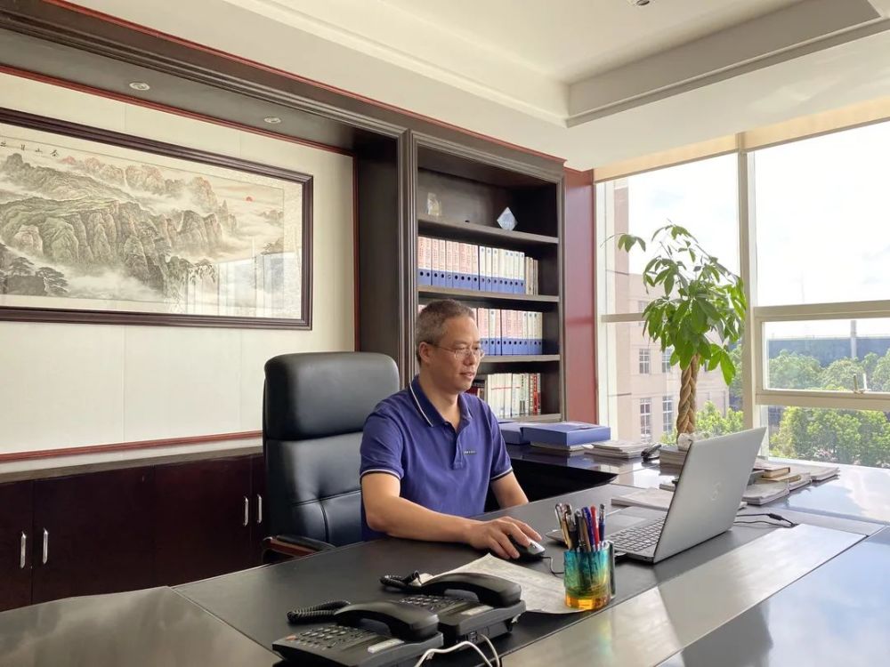 是企业家,也是学者!来看金山这个人如何诚信立身?_腾讯新闻