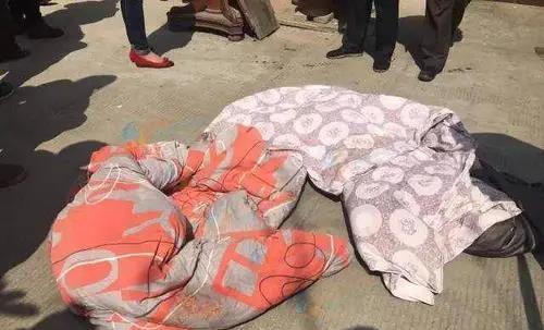 男子在封闭的出租车内与情人发生关系 致对方一氧化碳中毒死亡