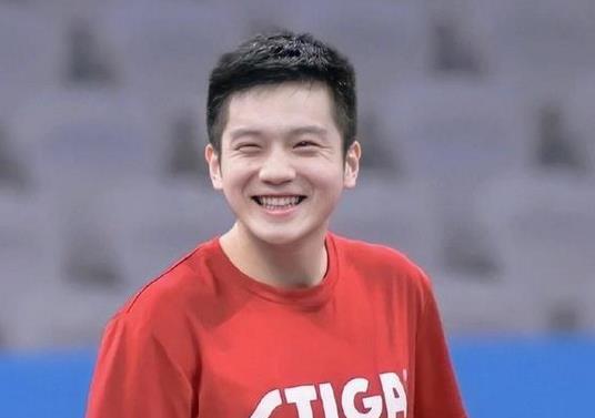 王楚钦的答案太意外,这下胖龙蟒实锤了|国乒|马龙|国乒男团|樊振东