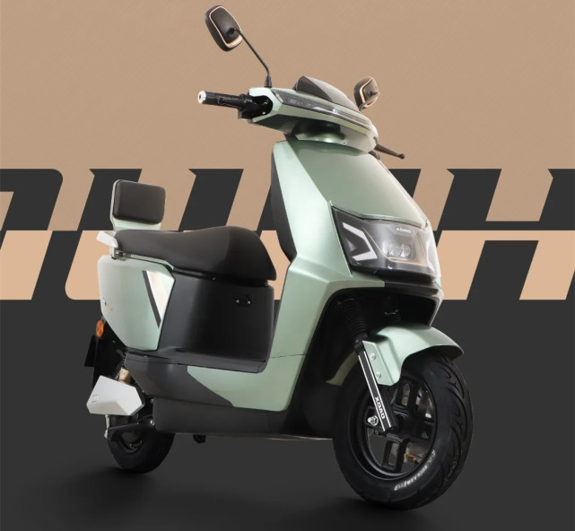 小刀,本铃推出长续航电动车,搭载72v电池,续航超过100km!_腾讯网