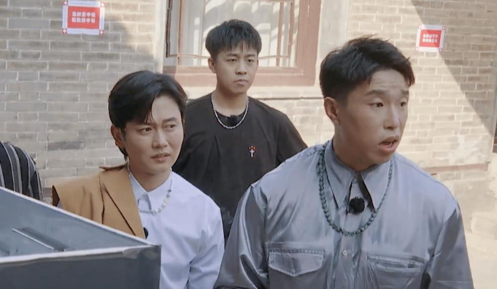 玩不起别玩德云社团综第二季郭德纲儿徒爱徒频繁甩脸色惹争议