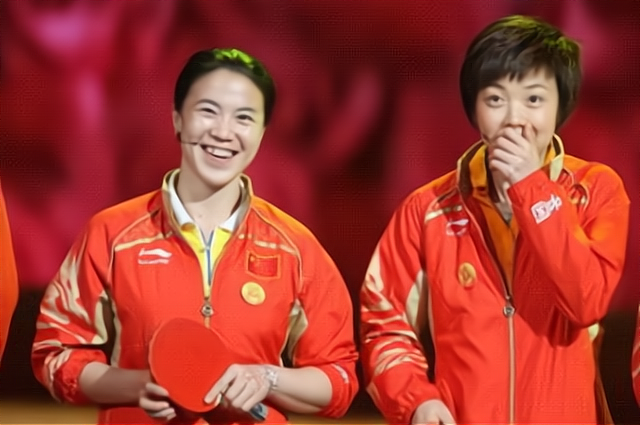 原为福原爱,伊藤美诚打法"开山鼻祖"!你会推荐邓亚萍为女乒主教练吗?