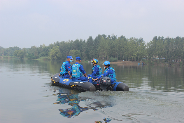 乘风破浪|涡阳县蓝天救援队开展水上大练兵