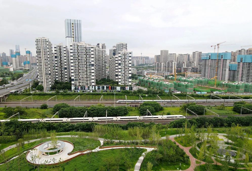 高铁城市公园开放坐标成都