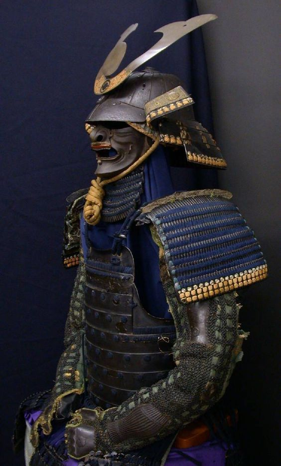 日本战国时代盔甲图片