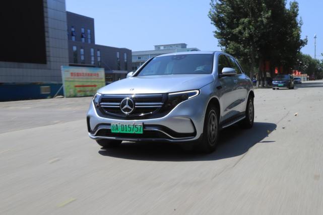 电动车怎么定义豪华牛车网试驾奔驰eqc