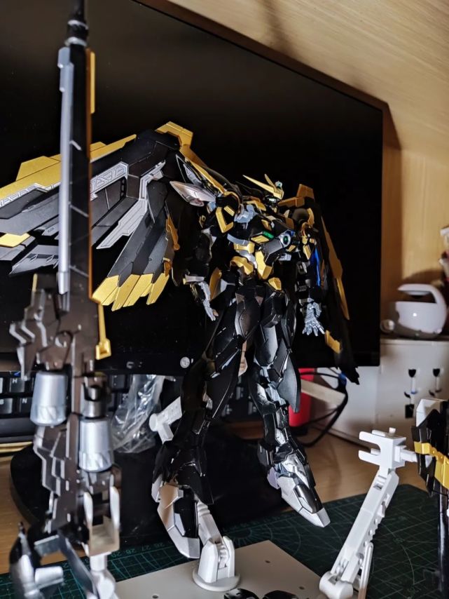 【欣赏】模匠魂mjh的飞翼高达