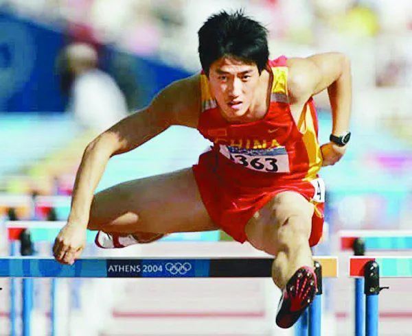 未来可期7岁女孩800米跑进3分40秒偶像是世界栏王刘翔