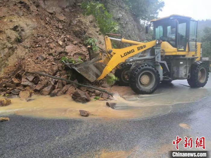 21日至22日安康汉阴突降暴雨. 汉阴县融媒体中心供图