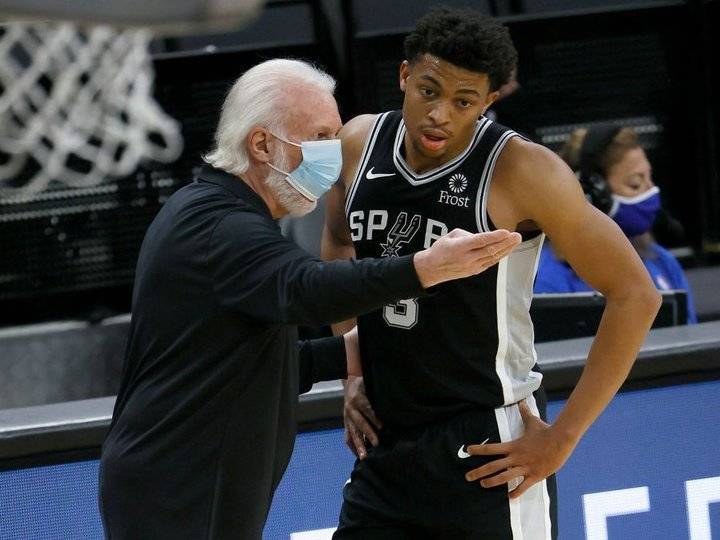 波波维奇 波波维奇或拒绝退休，72岁老主帅追NBA教练常规赛胜场纪录