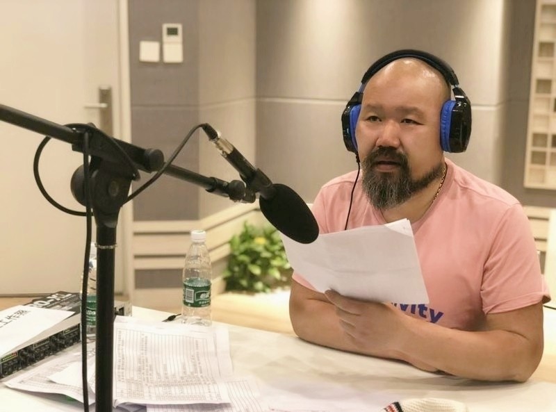 老油枪扮演者去世4个月不期而至发文缅怀阳光之下意难平