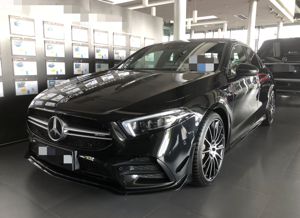 键盘侠最痛恨的性能车探店奔驰amga35l上路不到42万