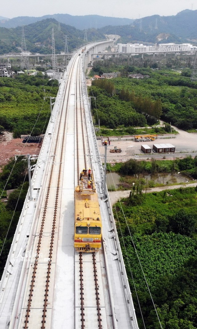 浙江台州杭台高铁建设忙