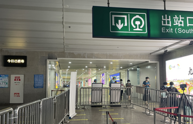 南通火车站进站口图片图片