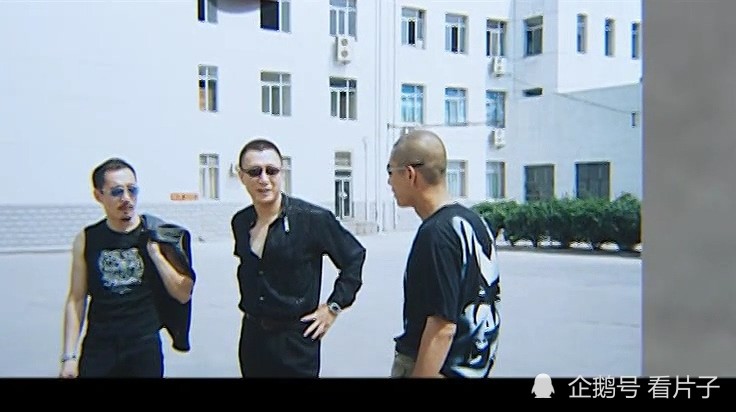 盘点孙红雷《征服》中的八大穿帮镜头_腾讯新闻