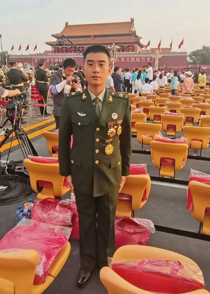 荣立一等功的江西小伙再获奖励