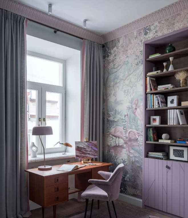 书房 书房的主题色彩又是不一样的,全屋每个空间都有其主题色彩,给人