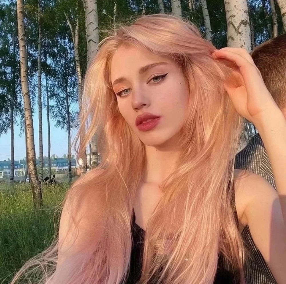 欧美风女生头像