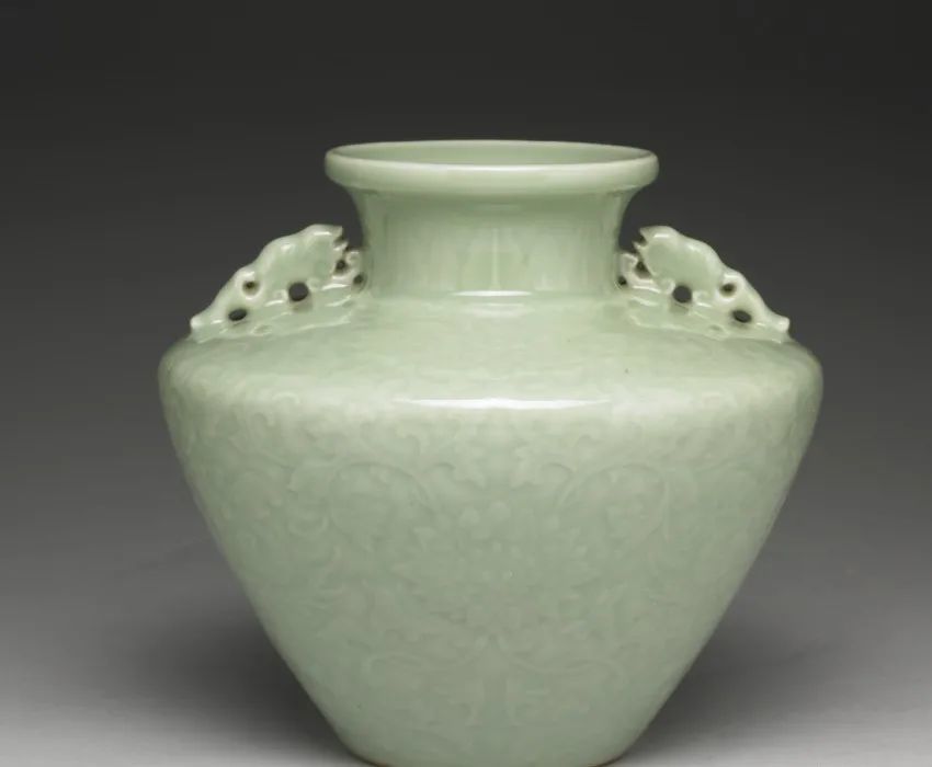 龙泉青瓷起源于龙泉窑的豆青釉名瓷