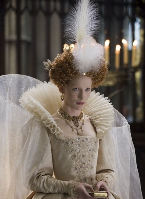 伊丽莎白一世不讲究为了美貌涂猪油戴假发有时候7天不卸妆