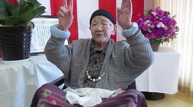 118岁的田中力子:目前世界最长寿的人,喜欢喝可乐