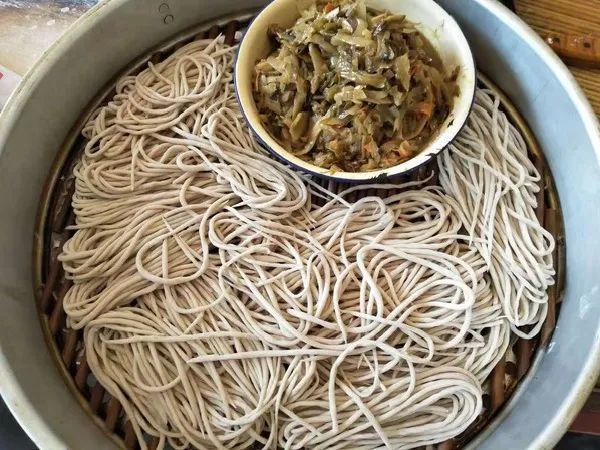 山西有看头面食篇之高粱面鱼鱼