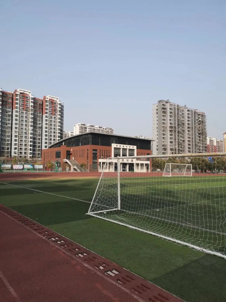 今年唐山市区中考各个学校表现如何?民办中学怎么样?具体看看