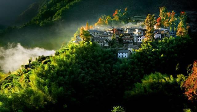 浙江传统村落松阳西坑村被摄影家誉为中国最优美的小山村