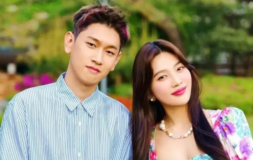 crush和joy官宣恋情后被扒:理想型是joy同团成员irene