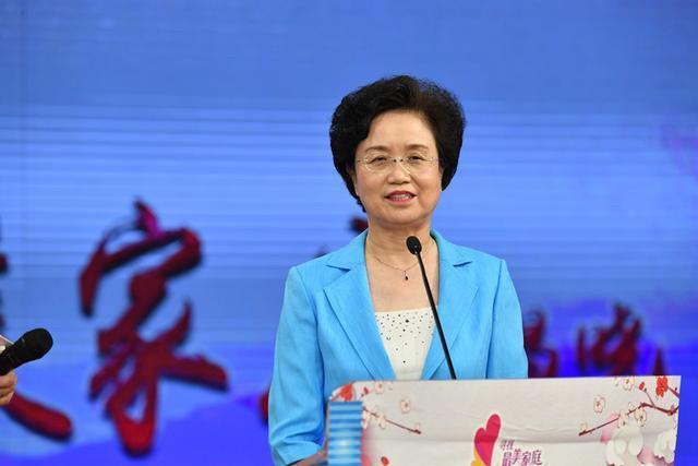 娘子军宋秀岩28岁升正厅55岁做女省长66岁仍奔赴在一线