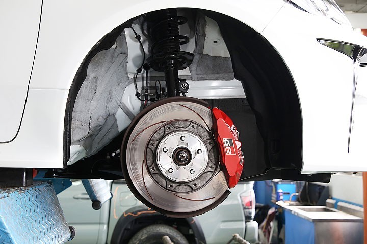 拆穿丰田的底盘魔法 架高gr Yaris 真躲藏着wrc灵魂 全网搜