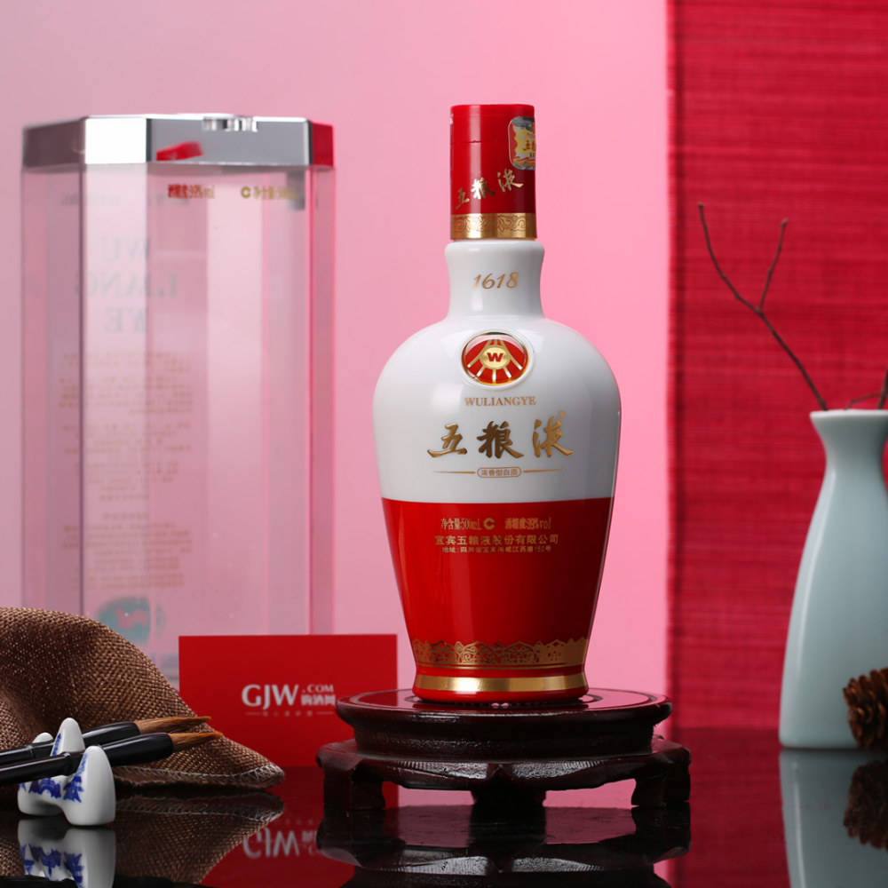 清香型白酒,以桂林三花为代表的米香型白酒,还有以五粮液和泸州老窖为