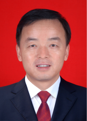 陕西省三原县委原副书记,县长何锐任中共长武县委委员,常委,书记