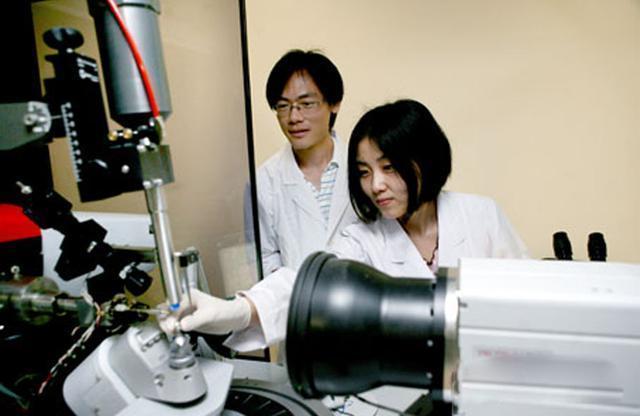 清华最年轻的女博导颜宁37岁攻克50年不解难题她如何成为学霸