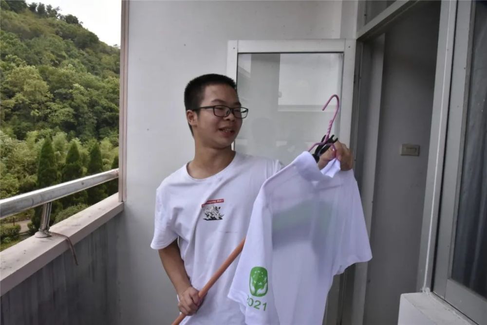 你笑起来真好看|衢州高级中学2021级新生入学报到