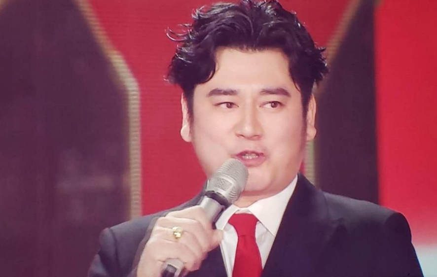 天天向上钱枫被曝性侵当事人称不止一个受害者湖南官微表态配合彻查