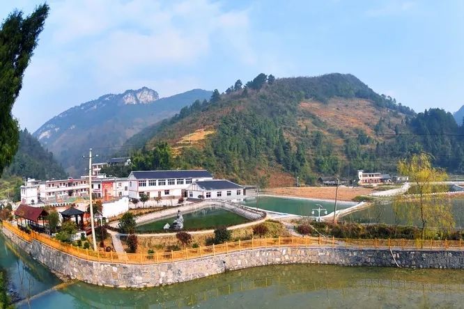 乡游黔中仙源县福同村│乡野拾趣收获一场别有风味的田园牧歌