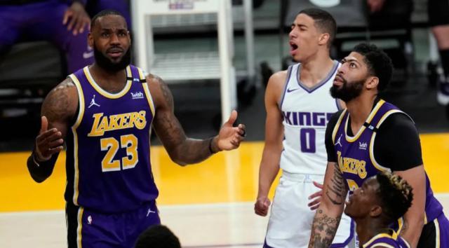 nba 自认是科黑？国王小将：我一直喜欢詹姆斯，小时候我是一个科黑！