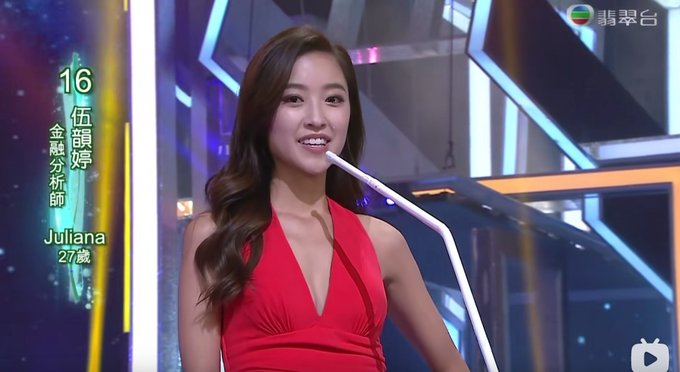 太扯了没10年脑溢血都干不出这事