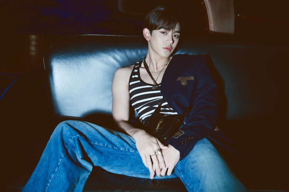 中韩两国粉丝联手控诉男友黄旭熙pua黄旭熙中文首站全体离职