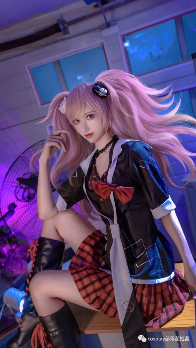 cos弹丸论破江之岛盾子cos正片栾一诺