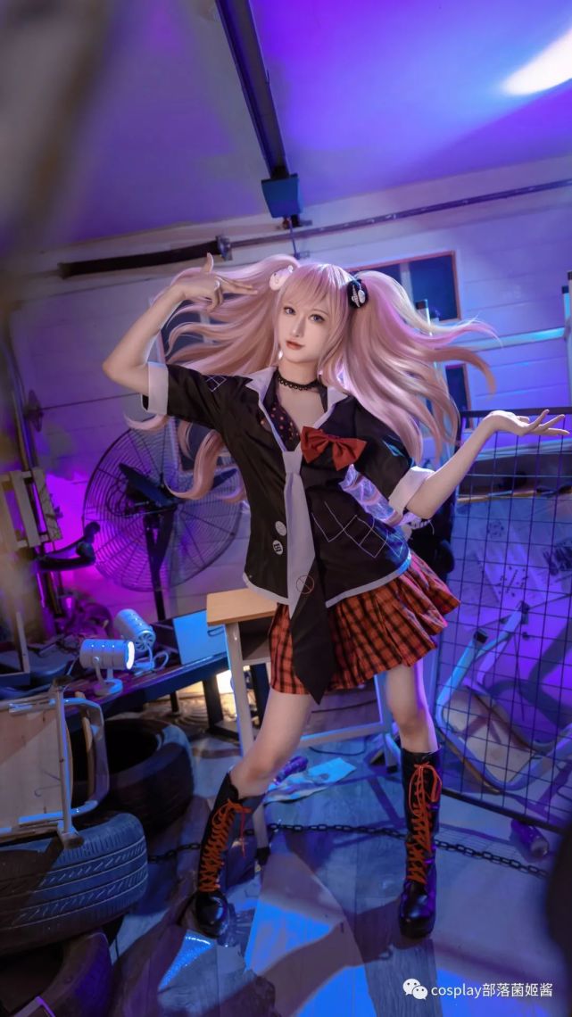 cos:弹丸论破江之岛盾子cos正片@栾一诺