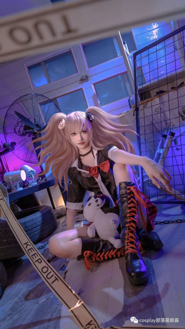 cos:弹丸论破江之岛盾子cos正片@栾一诺