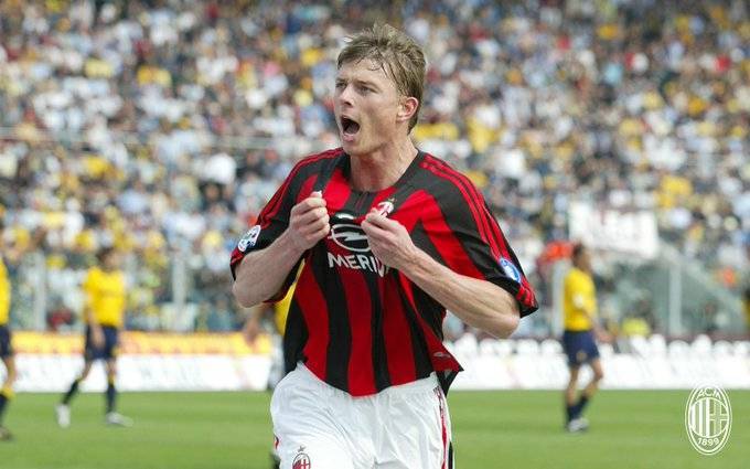 了不起!前欧冠冠军成员,米兰前锋托马森带队闯进欧冠32强