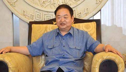 济宁富豪排行榜前100_120亿!济宁首富是他!这4个济宁人登上2018胡润百富榜(2)