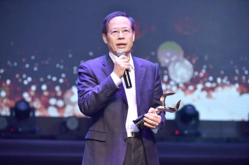 惠州企业家杨荣义身价为63.5亿元,位列惠州富豪榜第4名_腾讯新闻