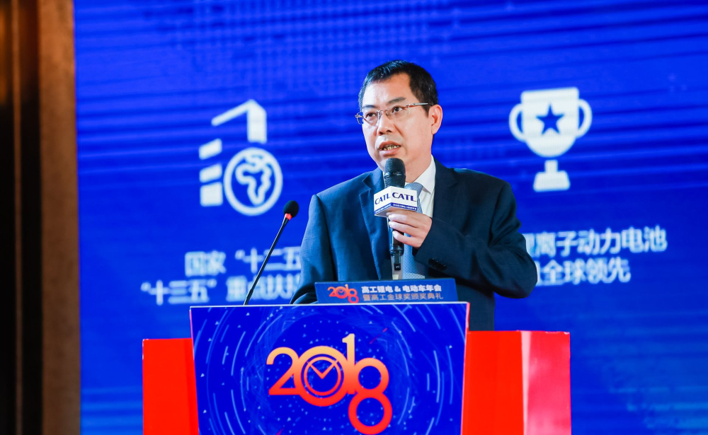 闽商排行_排名前5位的福建富豪,财富都超过了1千亿,闽商首富是位80后