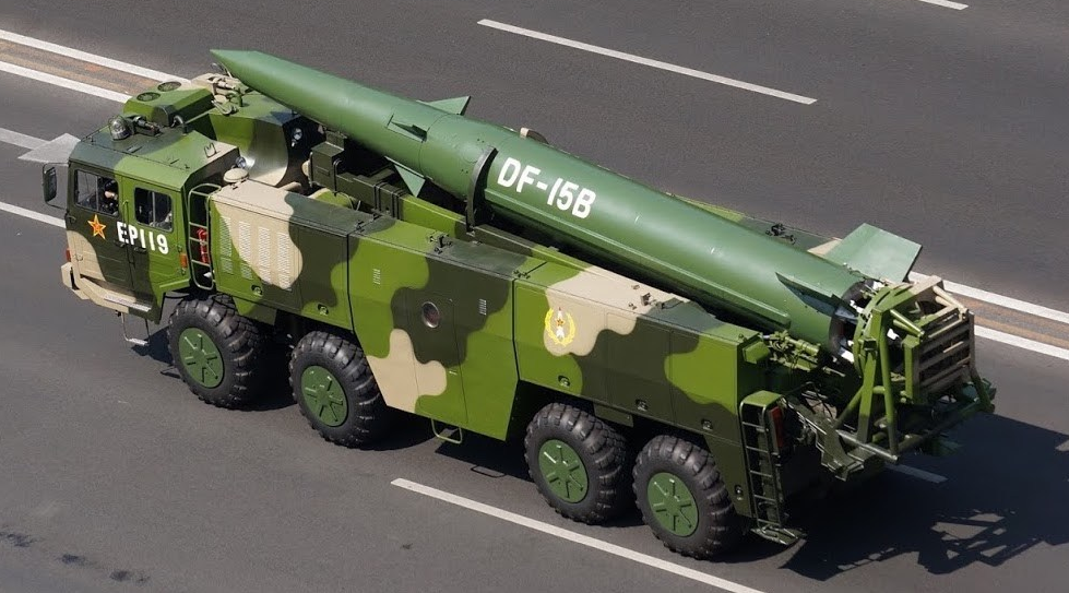 东风15最新改进型亮相,适应现代战场_腾讯新闻