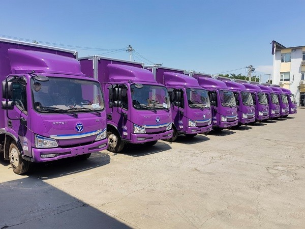 有的高顶大van,中高顶中van等封闭厢式货车基础上推出更丰富产品组合